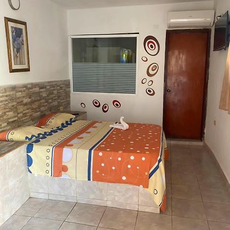 Hotel Brisas Del Mar 2022 Катья-ла-Мар Экстерьер фото